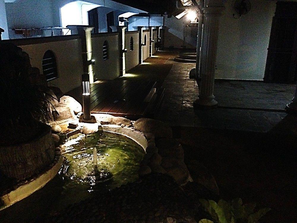 Here Hotel Skudai Buitenkant foto