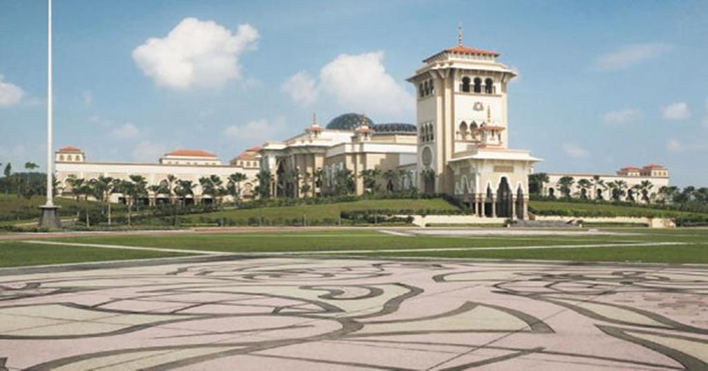 Here Hotel Skudai Buitenkant foto